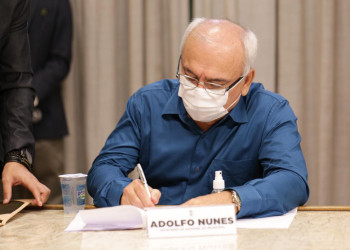 Adolfo Nunes passa por sabatina na Câmara Municipal de Teresina